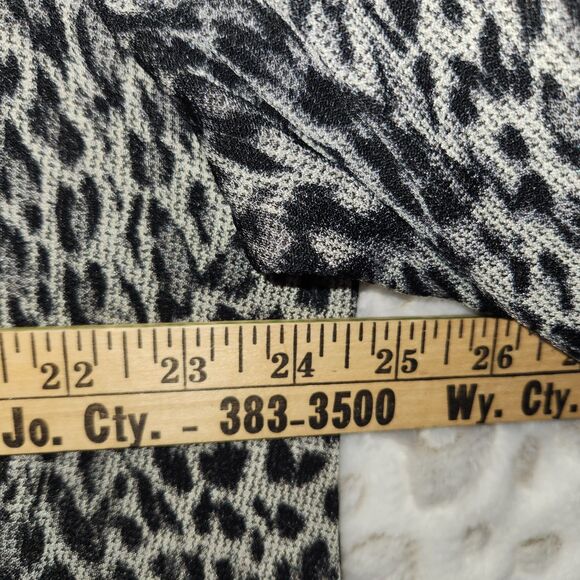 Chico’s Leopard Print L/S Slouchy Cowl Neck Tunic Size 3 (18) PLUS Lagenlook - Picture 7 of 8